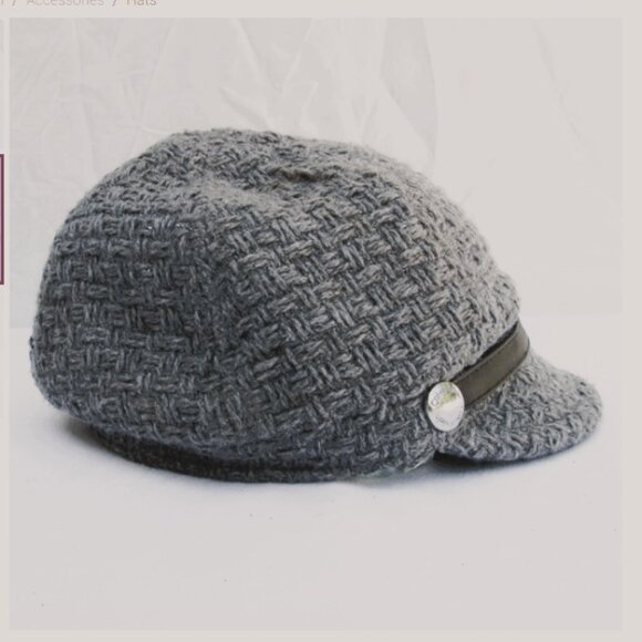 Calvin Klein gray poly rayon paperboy hat O/S
